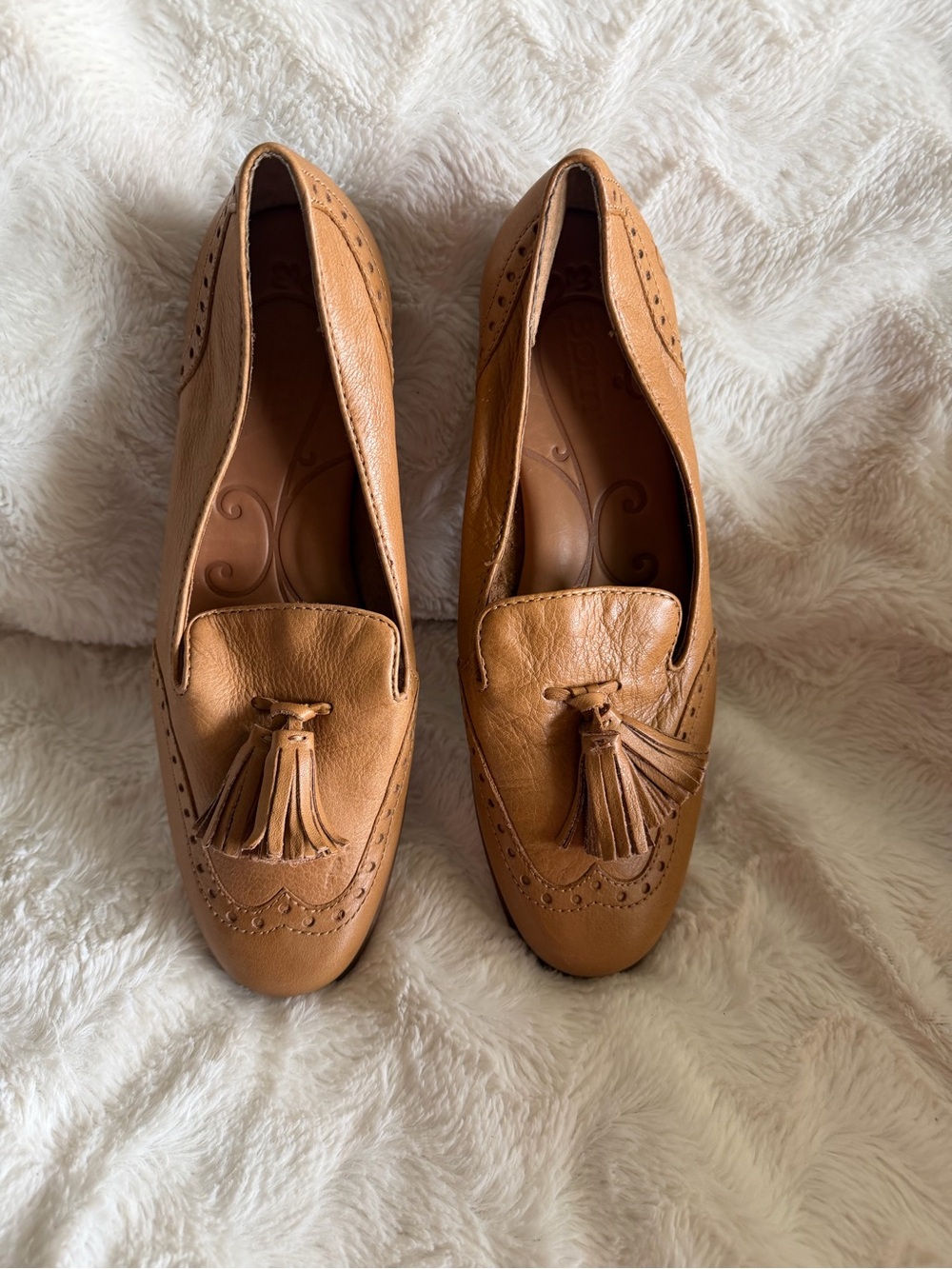 Like new! Børn Alawa Leather Tassel women’s Loafers Sz 8.5 - Picture 2 of 9